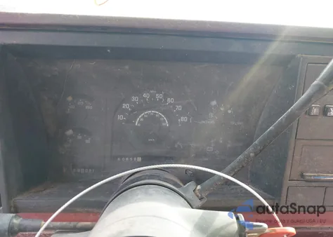 1988 Chevrolet Gmt-400 K1500 z USA, uszkodzony, nr VIN 2GCEK19K6J1225636